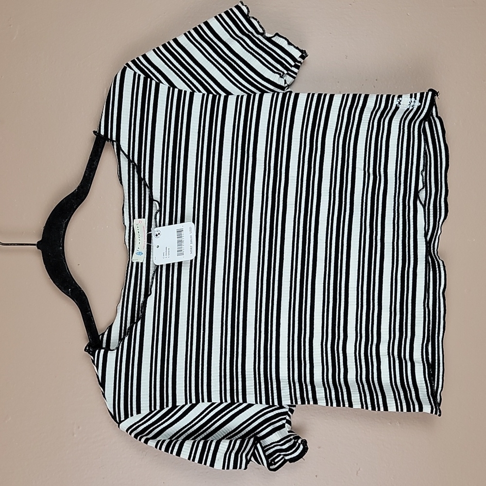 Free people movement striped short sleeve crop top